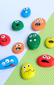 7 Pretty Painting Projects For Kids Painted Rocks Kids Rock Crafts Stone Crafts