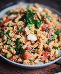 Salade De Pates Au Thon Le Coup De Grace Recipe Pasta Salad Pasta Salad Recipes Tuna Salad Pasta
