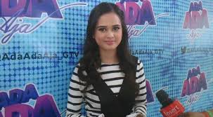 Nama cut meyriska semakin dikenal banyak orang. Gara Gara Hello Kitty Artis Ini Di Bully Haters Okezone Celebrity