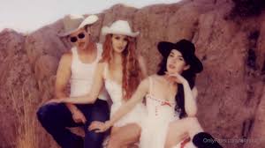 Sophie Xdt Nude Onlyfans Pussy Play Dildo Onlyfans Video | PornX