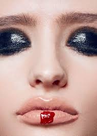 BEAUTY SCENE EXCLUSIVE: Close Up with Violetta K by Daniel Scheel