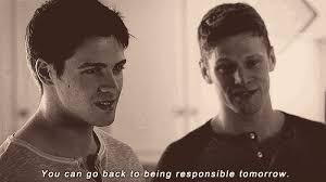 However, this season four death still hurt a ton. Best Jeremy Gilbert Gifs Gfycat