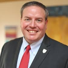 Chris Dearth's Instagram, Twitter & Facebook