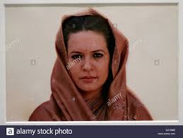 Indeed it is a big loss to inc. Bild Des Kongressprasidenten Sonia Gandhi Bild Von Spaten Rajiv Gandhi Bild Auf Dem Display An Das Indira Gandhi Museum Stockfotografie Alamy