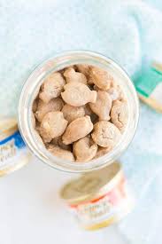 10 Recettes De Friandises Pour Animaux En 2020 Friandises Pour Chiens Recettes Pour Chien Nourriture Maison Pour Chien