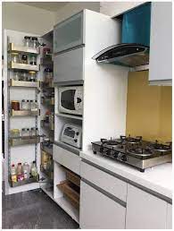 Tall Unit System In The Kitchen U And I Designs Modern Kitchen Homify Kitchen Furniture Design Kitchen Room Design Kitchen Cupboard Designs