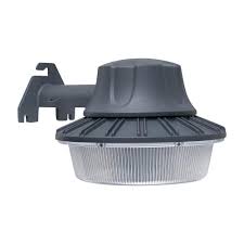 Defiant 46 Watt Gray Outdoor Integrated Led Area Light Wall Pole Mountable With Dusk To Dawn Control Dw9519gy A The Home Depot
