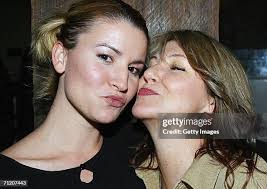 4,514 The Sydney Magazine Stock Photos, High-Res Pictures, and Images