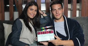 Check spelling or type a new query. Se Conocieron Las Primeras Criticas De El Mesero La Pelicula Protagonizada Por Vadhir Derbez Quever