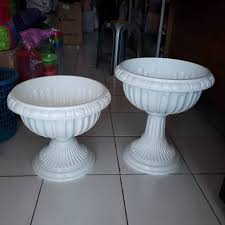 Dekorasi wedding, hiasan bunga, kembang hias, bunga potong, bunga rias, jasa dekorasi, dekorasi pengantin, dekorasi pernikahan. Vas Pot Bunga Lotus Putih Plastik Dekorasi Manten Shopee Indonesia