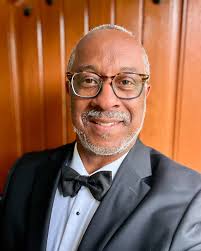 Rodney Wren (@roaringwren) • Instagram photos and videos