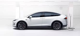 The p100d gets additional features like heated seats, choice of premium interiors, hepa air filter and a heated steering wheel. Model X Tesla