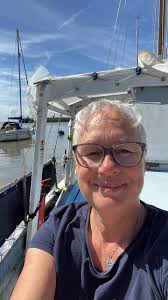 This morning by the pier! High water however still better than working!!