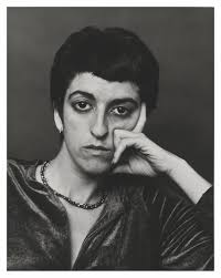 I'm a Mexican-American artist born and raised in Chicago and my parents are  from Ciudad Juárez and Querétaro, Mexico. They met