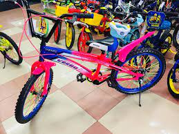 Bingkai item ini diperbuat daripada aloi aluminium mempunyai 24 kelajuan dan garpu penggantungan. Basikal Penang Colourful 20 Veego Bmx Saiz ÙÙŠØ³Ø¨ÙˆÙƒ