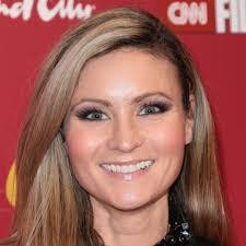 Laura Gero's Instagram, Twitter & Facebook