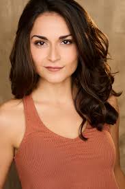 Kayla Holder's Instagram, Twitter & Facebook