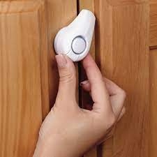 Hello, might anyone know where i can find this bracket support for a cabinet lazy susan? Amazon Com Safety 1st Lazy Susan Cabinet Lock 2 Pack Baby