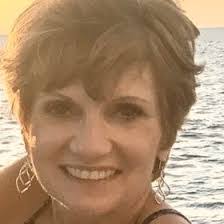 Renae Bishop's Instagram, Twitter & Facebook