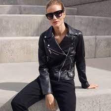 Rosie Huntington Whiteley Shows How To Wear A Biker Jacket Jackets Biker Jacket Leather Outfit