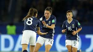 Carlos borrello, entrenador de la selección femenina de argentina, aseguró que se encuentra en la 'albiceleste' para tomar decisiones y volver a llevar a las 'pibas' a un nuevo mundial. La Lista De La Seleccion Argentina Femenina Para Lima 2019 As Argentina