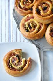 Roles De Pan De Jamon Food Venezuelan Food Xmas Food