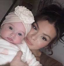 Victoria Secret robes are the best ! Y'all definitely have to get the  signature stripes. Link and photo in comments !