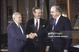 115 Jesse Sanford Photos & High Res Pictures