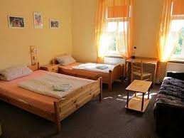 The bathrooms include a shower, hairdryer, vanity mirror and complimentary toiletries. Fair Preis Hotel Deutsches Haus Niederau