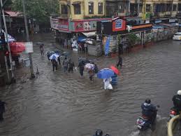 Mumbai rains become a huge problem for people, watch video. Mumbai Rains Monsoon Arrives In Mumbai Heavy Rains Lash City Suburbs The Economic Times