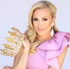 Wendy Russo's Instagram, Twitter & Facebook