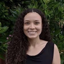 Tami Drake's Instagram, Twitter & Facebook