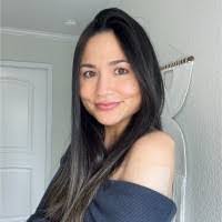 Kelsey Chan's Instagram, Twitter & Facebook