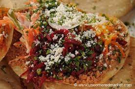 Guatemalan Food Mixture Of Tostada Toppings Xela Guatemala Guatemalan Recipes Central American Food Best Street Food