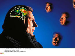 Ce trouble apparaît généralement au début de l'âge adulte (entre environ 15 et 30 ans). Des Marqueurs Sanguins Pour La Schizophrenie Sciences Et Avenir