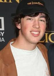 Fan Casting Jake Zimmer as Kari Slater in Composers' Older Counterparts