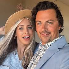 Dit kost een overnachting in het hotel van Winter Vol Liefde-Adrienne