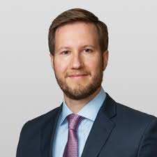 Thanks to my colleagues and peers and to D.