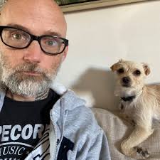 Having an important discussion with Bagel re; phenomenology and  hermeneutics vis a vis husserl and posited ontology as a function of  inherently impaired epistemology. Also snacks.