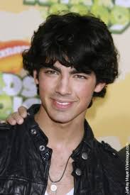 Joe Jonas' Hair Adventures