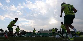 Acompanhar ao vivo todos os resultados de futebol, consultar estatísticas de apostas esportivas, conhecer as escalações dos times de clubes, assistir programas de jogos de futebol via streaming, tudo isto é agora possível com futebol.com. Jogos De Hoje Sabado Onde Assistir Futebol Ao Vi Jogo Do Brasil Hoje Shotoe