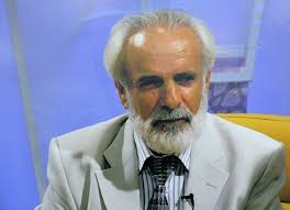 Hasan Nail Canat'ın tiyatro yolculuğu nasıl bir inançla sahneye taşındı