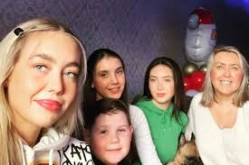 Fundraiser for Lisa Richards by Karen Lloyd : Lisa Richards