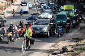Oleh karena itu, kita harus menyediakan beberapa persiapan yang barangkali dapat membantu dan melancarkan perjalanan kita nantinya. Gowes 704 Km Untuk Mudik Ciledug Wonogiri Antara News
