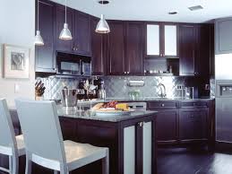 Read this guide to choose backsplash colors, shapes and materials, including tile, brick or wood. Kitchen Backsplash Ideas And Pictures To Inspire You