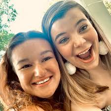 Taylor Hamrick's Instagram, Twitter & Facebook