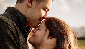 Mia Tompkins's Instagram, Twitter & Facebook