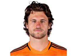 Franco Escobar Biography