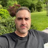 600+ "Dücker" profiles