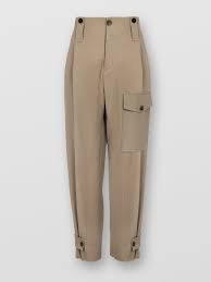 The film stars martin freeman, simone landers, anthony hayes, susie porter, and caren pistorius. Straight Cargo Pants In Cotton Canvas Chloe Eg